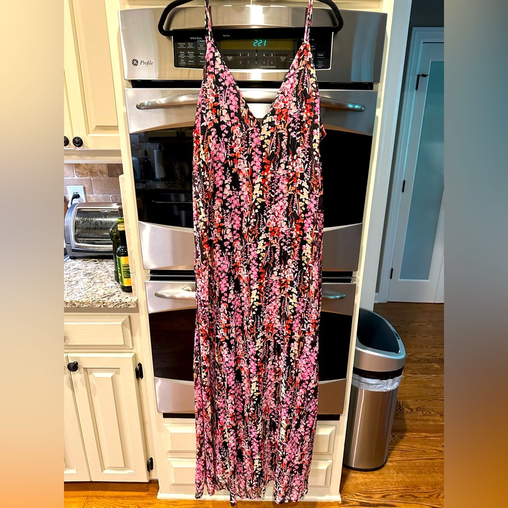 Lulus spaghetti strap maxi dress